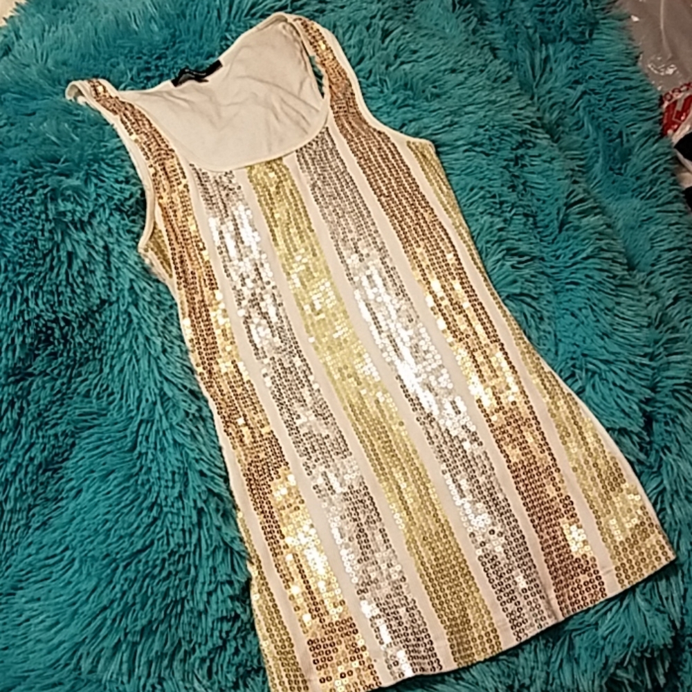 Express white gold silver sequin scoop tank